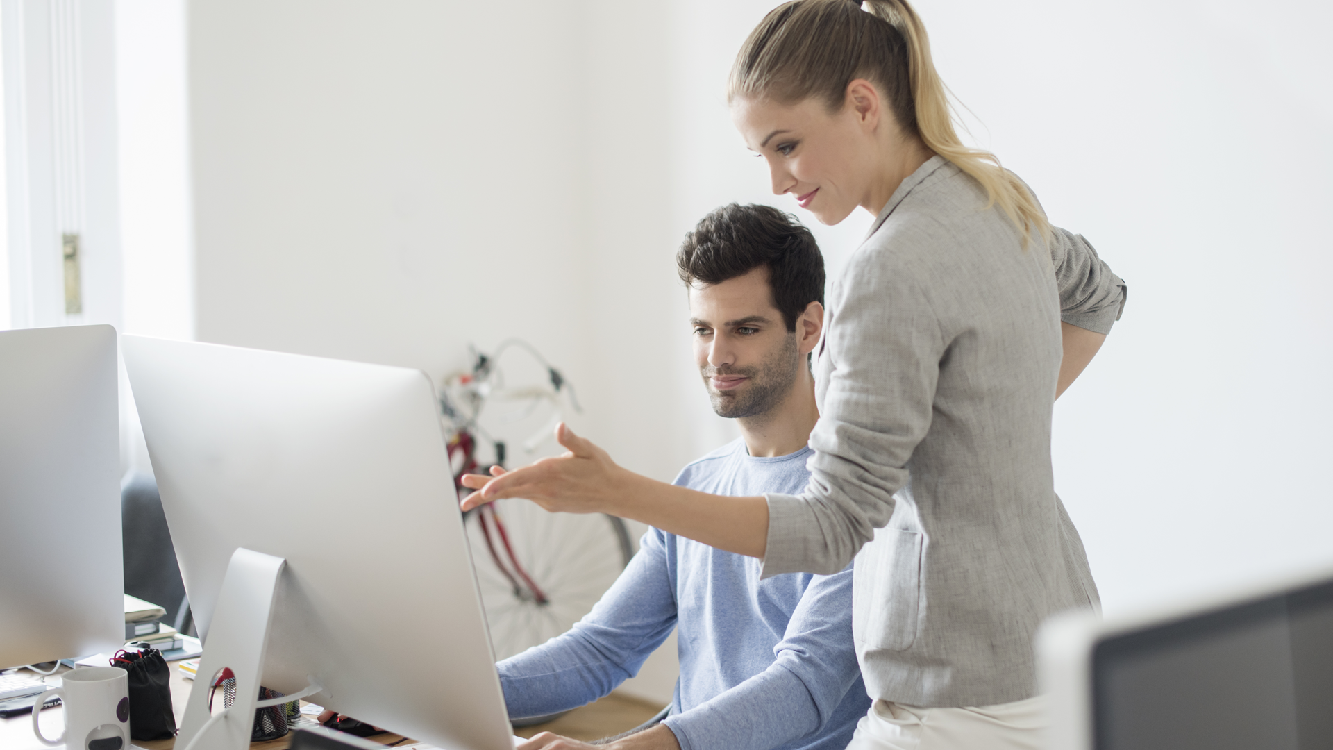 ¿Cuánto cuesta el mantenimiento de una página web al año?